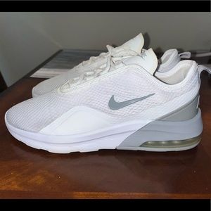 Nike Air Max Motion Shoes. White and Grey. Used.
